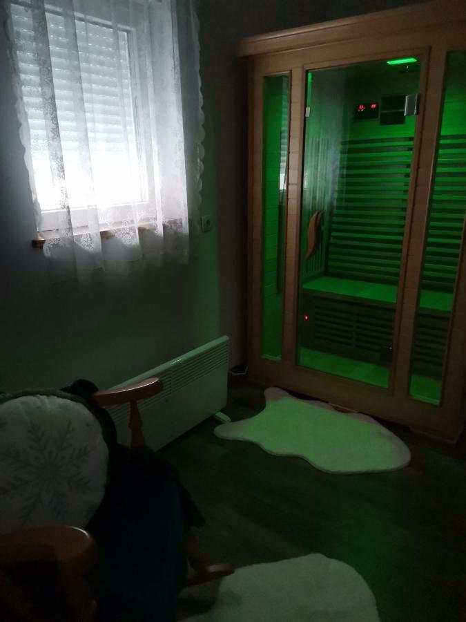 Bella * Plitvicka Jezera